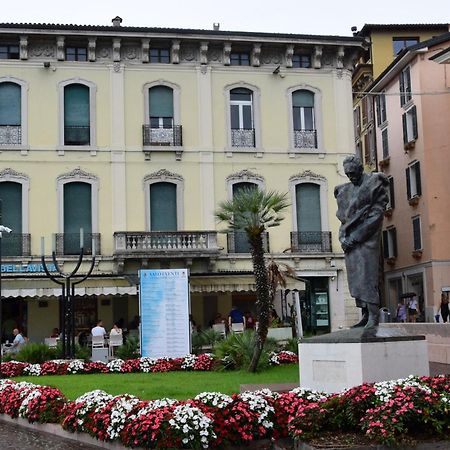 Villa Donne Del Lago Vittoria Salo Bagian luar foto